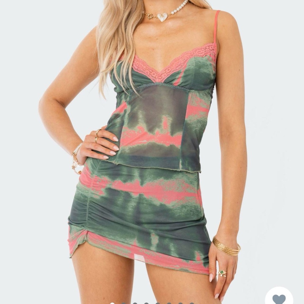 Edikted Mesh Pink and Green Set